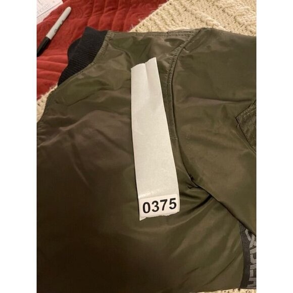 Pull & Bear Men's Olive Green‎ Bomber Jacket Size M - Picture 11 of 11